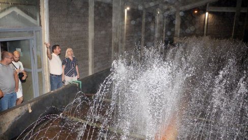 UPRKOS POVEĆANOJ POTROŠNJI VODE, NEMA SUVIH SLAVINA U SMEDEREVU: Vodosnabdevanje uredno, nema nestašica UPRKOS POVEĆANOJ POTROŠNJI VODE, NEMA SUVIH SLAVINA U SMEDEREVU: Vodosnabdevanje uredno, nema nestašica
