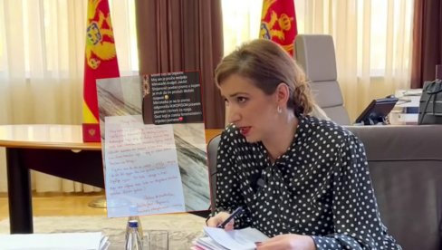 ХИТ: Дечак са Цетиња писао министарки да ПРОДУЖИ летњи распуст у Црној Гори - стигао ОДГОВОР (ФОТО) ХИТ: Дечак са Цетиња писао министарки да ПРОДУЖИ летњи распуст у Црној Гори - стигао ОДГОВОР (ФОТО)