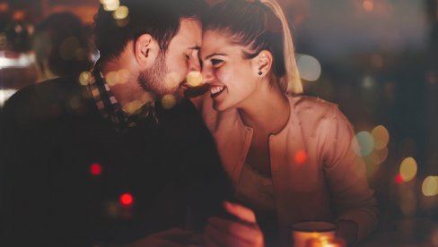 ASTRO SAVET ZA PETAK, 23. AVGUST: LJubav je slepa, čuvajte se slatkorečivih udvarača ASTRO SAVET ZA PETAK, 23. AVGUST: LJubav je slepa, čuvajte se slatkorečivih udvarača