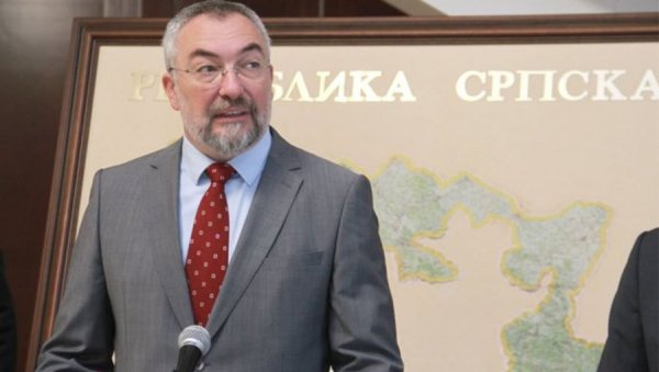 НЕМАЧКА КРИЈЕ УЛОГУ У ГЕНОЦИДУ НАД СРБИМА Павловић: Бундестаг без одговора о масакрима у НДХ НЕМАЧКА КРИЈЕ УЛОГУ У ГЕНОЦИДУ НАД СРБИМА Павловић: Бундестаг без одговора о масакрима у НДХ