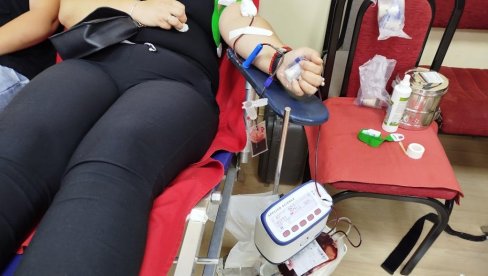 PRIKUPLJENE 33 JEDINICE KRVI: Standardno dobar odziv akciji u Paraćinu