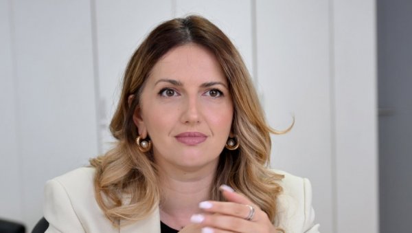 ЗА ГОДИНУ ДАНА СЕДАМ ВРТИЋА: Александра Чамагић, секретарка за образовање и дечију заштиту о инвестиоцним улагањима ЗА ГОДИНУ ДАНА СЕДАМ ВРТИЋА: Александра Чамагић, секретарка за образовање и дечију заштиту о инвестиоцним улагањима
