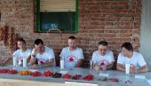 SUPER LJUTI IZAZOV 2025: Najljuća papričica karolina riper ima dva miliona Skovila