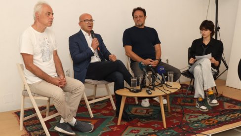 NAJAVLJEN NOVOSADSKI FESTIVAL ULIČNIH SVIRAČA: Povorku na otvaranju predvodi francuska pozorišna trupa „Planète Vapeur“ NAJAVLJEN NOVOSADSKI FESTIVAL ULIČNIH SVIRAČA: Povorku na otvaranju predvodi francuska pozorišna trupa „Planète Vapeur“