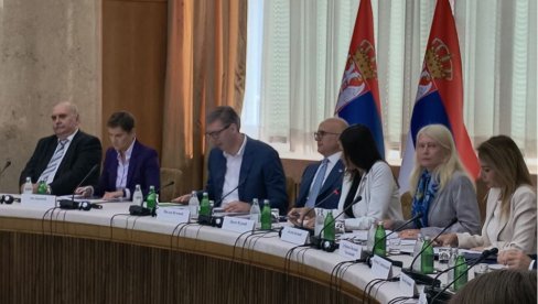 SASTANAK O PROJEKTU JADAR: Vučić sa naučnicima u Palati Srbija - Na osnovu vaših zaključaka donećemo svoje SASTANAK O PROJEKTU JADAR: Vučić sa naučnicima u Palati Srbija - Na osnovu vaših zaključaka donećemo svoje