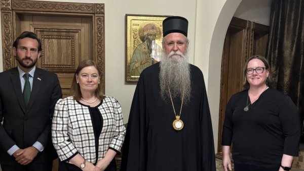 РАЈНКЕ КОД ЈОАНИКИЈА: Верске заједнице имају значајну друштвену улогу РАЈНКЕ КОД ЈОАНИКИЈА: Верске заједнице имају значајну друштвену улогу