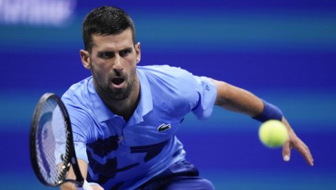 NOVAK ĐOKOVIĆ MEDITIRA UZ DRVO: Posle Ju-Es opena pokazao šta radi, ovaj detalj je posebno zanimljiv (VIDEO) NOVAK ĐOKOVIĆ MEDITIRA UZ DRVO: Posle Ju-Es opena pokazao šta radi, ovaj detalj je posebno zanimljiv (VIDEO)