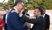 МАКРОН ПОСЛАО ЈАСНУ ПОРУКУ СРБИМА И ВУЧИЋУ: Значајно смо унапредили однос између наше две земље