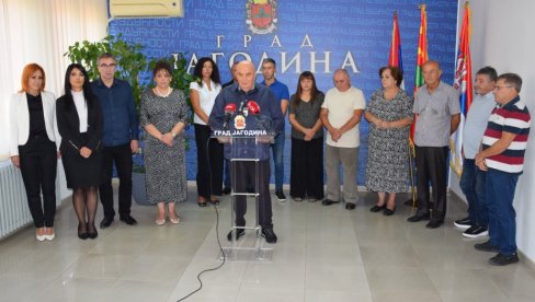IZ JAGODINE U HANIOTI, 5. SEPTEMBRA, KREĆE DELEGACIJA OD 650 LJUDI IZ ČITAVE SRBIJE Palma opet vodi u Grčku IZ JAGODINE U HANIOTI, 5. SEPTEMBRA, KREĆE DELEGACIJA OD 650 LJUDI IZ ČITAVE SRBIJE Palma opet vodi u Grčku