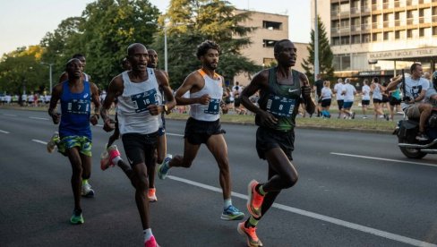 OKUPACIJA KENIJACA! Sve spremno za uličnu trku na 10 kilometara u organizaciji Beogradskog maratona OKUPACIJA KENIJACA! Sve spremno za uličnu trku na 10 kilometara u organizaciji Beogradskog maratona