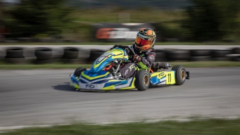 DOŽIVITE G-DRIVE #TAKOMOĆNO KARTING ISKUSTVO Otvoreno prvenstvo Srpskog sportskog karting saveza nastavlja se u Kuli DOŽIVITE G-DRIVE #TAKOMOĆNO KARTING ISKUSTVO Otvoreno prvenstvo Srpskog sportskog karting saveza nastavlja se u Kuli