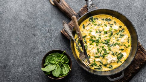 UKUSAN I ZDRAV DORUČAK: Zeleni omlet - Obrok po preporuci nutricionista UKUSAN I ZDRAV DORUČAK: Zeleni omlet - Obrok po preporuci nutricionista