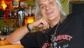 КРИО ЈЕ ТО ОД ЖЕНЕ Конобар из Љубљане проговорио о Бори: Недостаје нам наш комшија КРИО ЈЕ ТО ОД ЖЕНЕ Конобар из Љубљане проговорио о Бори: Недостаје нам наш комшија