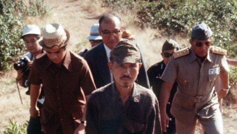 НИЈЕ ЗНАО ДА ЈЕ РАТ ЗАВРШЕН: Крио се у џунгли 29 лета - наставио да се бори и убија (ФОТО) НИЈЕ ЗНАО ДА ЈЕ РАТ ЗАВРШЕН: Крио се у џунгли 29 лета - наставио да се бори и убија (ФОТО)