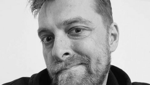 ПРЕМИНУО ПОЗНАТИ ТИКТОКЕР: Певач умро у 41. години, остаће упамћен по ведром духу ПРЕМИНУО ПОЗНАТИ ТИКТОКЕР: Певач умро у 41. години, остаће упамћен по ведром духу