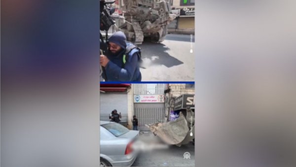 ИЗРАЕЛЦИ БАГЕРОМ ХТЕЛ ДА ПРЕГАЗЕ ПАЛЕСТИНСКЕ НОВИНАРЕ: Испливао шокантан снимак, ово морате да видите (ВИДЕО) ИЗРАЕЛЦИ БАГЕРОМ ХТЕЛ ДА ПРЕГАЗЕ ПАЛЕСТИНСКЕ НОВИНАРЕ: Испливао шокантан снимак, ово морате да видите (ВИДЕО)