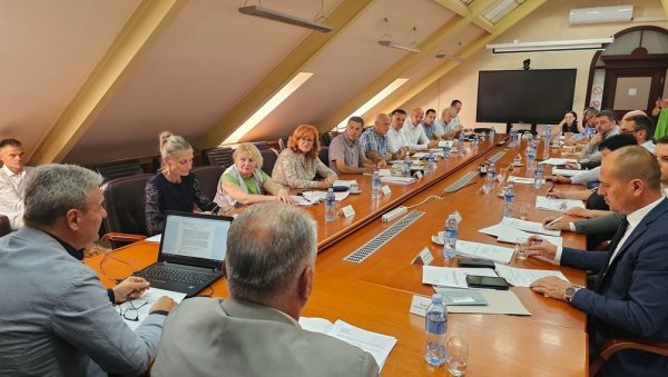 РЕСОРИ НОВИХ ВЕЋНИКА У ГРАДУ НА МОРАВИ Задужења у укупно 11 области РЕСОРИ НОВИХ ВЕЋНИКА У ГРАДУ НА МОРАВИ Задужења у укупно 11 области