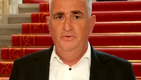 ORGIJE, TURCI I KORONA DIKTATURA: Ustaša Bulj lud kao struja - Gradonačelnik Sinja uporedio izložbu o običajima Srba s osmanskom opsadom grada ORGIJE, TURCI I KORONA DIKTATURA: Ustaša Bulj lud kao struja - Gradonačelnik Sinja uporedio izložbu o običajima Srba s osmanskom opsadom grada