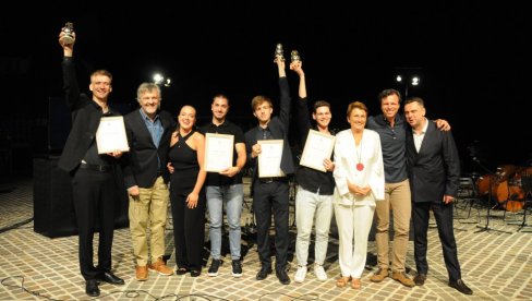 ZAVRŠEN KUSTENDORF: Trijumf besmrtnosti kroz umetnost ZAVRŠEN KUSTENDORF: Trijumf besmrtnosti kroz umetnost