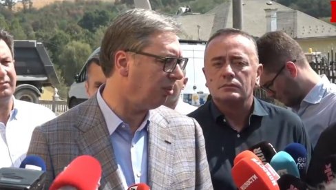НЕ СМЕМО ДА КАСНИМО, МОРАМО ДА УХВАТИМО КОРАК: Вучић открио - у току је пета индустријска револуција НЕ СМЕМО ДА КАСНИМО, МОРАМО ДА УХВАТИМО КОРАК: Вучић открио - у току је пета индустријска револуција