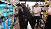 МОМИРОВИЋ: Храна за кућне љубимце на акцији „Најбоља цена“ сада јефтинија до 50 одсто МОМИРОВИЋ: Храна за кућне љубимце на акцији „Најбоља цена“ сада јефтинија до 50 одсто