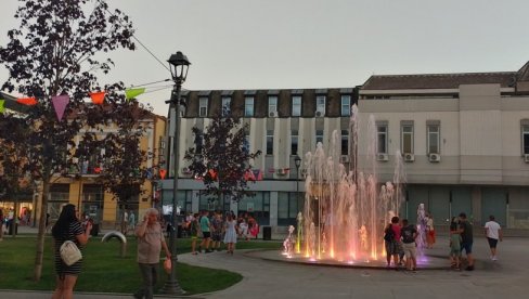 POSKUPLJUJU KOMUNALNE USLUGE U KRAGUJEVCU: Veće cene za parkiranje i uklanjanje otpada, u najavi poskupljenje grejanja POSKUPLJUJU KOMUNALNE USLUGE U KRAGUJEVCU: Veće cene za parkiranje i uklanjanje otpada, u najavi poskupljenje grejanja