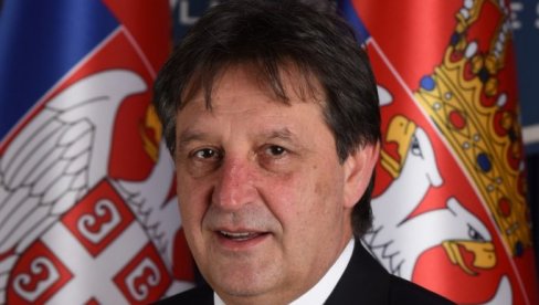 ORIGINALNI I PROFESIONALNI: Bratislav Gašić, ministar odbrane ORIGINALNI I PROFESIONALNI: Bratislav Gašić, ministar odbrane