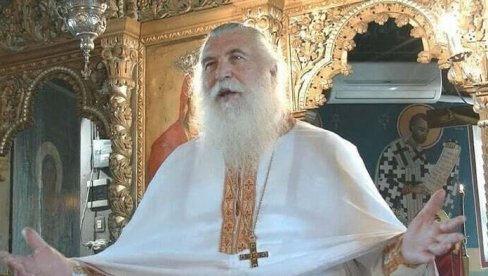 SVETI STARAC ELPIDIJE SA RODOSA PORUČIO SRBIMA: Molite se za vašeg predsednika, on neće izdati - Voli svoj narod i Srbiju SVETI STARAC ELPIDIJE SA RODOSA PORUČIO SRBIMA: Molite se za vašeg predsednika, on neće izdati - Voli svoj narod i Srbiju