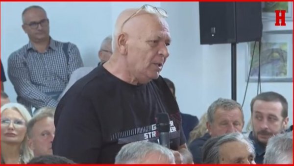 МЕШТАНИН ИЗ ЉУБОВИЈЕ ОТКРИО: Из Удружења Јадар после протеста отишли код Ђиласа, план им је да руше власт МЕШТАНИН ИЗ ЉУБОВИЈЕ ОТКРИО: Из Удружења Јадар после протеста отишли код Ђиласа, план им је да руше власт