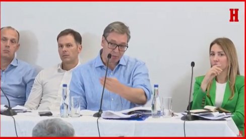 STALO MI JE I DO RAĐEVINE I DO JADRA Vučić: Neće mi pridike držati oni koji bi da priznaju Kosovo STALO MI JE I DO RAĐEVINE I DO JADRA Vučić: Neće mi pridike držati oni koji bi da priznaju Kosovo
