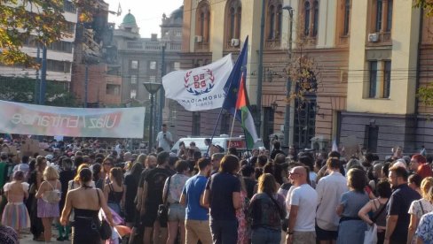 OPASNE PORUKE SA TZV. PRAJDA: EKSTREMISTI UPUTILI POZIV NA NASILJE OPASNE PORUKE SA TZV. PRAJDA: EKSTREMISTI UPUTILI POZIV NA NASILJE
