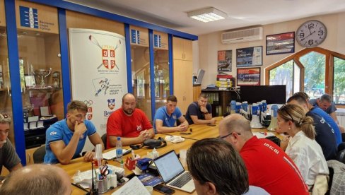 VESLANJE JE POBEDILO: Na putu ka normalizaciji stanja u Veslačkom savezu Srbije načinjen važan korak VESLANJE JE POBEDILO: Na putu ka normalizaciji stanja u Veslačkom savezu Srbije načinjen važan korak