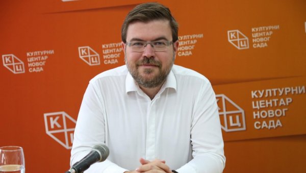 СЕПТЕМБАР РАЗРЕШАВА ДИЛЕМЕ: Предраг Рајић о политичкој збиљи у Црној Гори (ВИДЕО) СЕПТЕМБАР РАЗРЕШАВА ДИЛЕМЕ: Предраг Рајић о политичкој збиљи у Црној Гори (ВИДЕО)