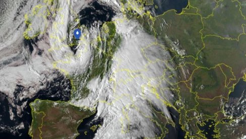 OLUJA IDE BRZO KA SRBIJI, POGLEDAJTE KAKO SE KREĆU SNAŽNI OBLACI: Evo kada stižu pljuskovi i grmljavine OLUJA IDE BRZO KA SRBIJI, POGLEDAJTE KAKO SE KREĆU SNAŽNI OBLACI: Evo kada stižu pljuskovi i grmljavine