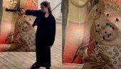 ПУЦАЛА У ХРИСТА И БОГОРОДИЦУ ПА ПОДНЕЛА ОСТАВКУ: Швајцарска политичарка пореклом из БиХ изазвала прави хаос (ФОТО)