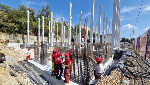 BLOK A GOTOV DO JUNA 2025.: Rekonstrukcija zgrade Zavoda hitne medicinske pomoći teče po planu BLOK A GOTOV DO JUNA 2025.: Rekonstrukcija zgrade Zavoda hitne medicinske pomoći teče po planu