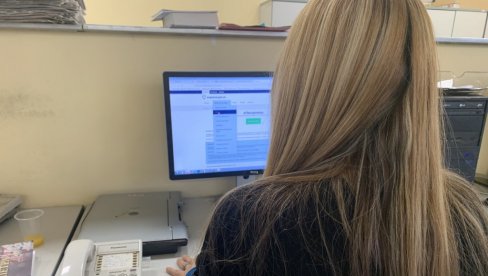 U SVAKOM TRENUTKU, U SAMO PAR KLIKOVA: Ove usluge od države možete dobiti putem mobilnih aplikacija