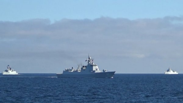 НЕШТО СЕ ДЕШАВА НА СРЕДОЗЕМНОМ МОРУ: Португалска морнарица почeла да прати пет руских бродова НЕШТО СЕ ДЕШАВА НА СРЕДОЗЕМНОМ МОРУ: Португалска морнарица почeла да прати пет руских бродова