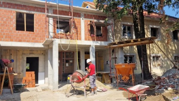АМБУЛАНТА ДО КРАЈА ОКТОБРА: При крају обнова здравствене станице у Кумодраж селу АМБУЛАНТА ДО КРАЈА ОКТОБРА: При крају обнова здравствене станице у Кумодраж селу
