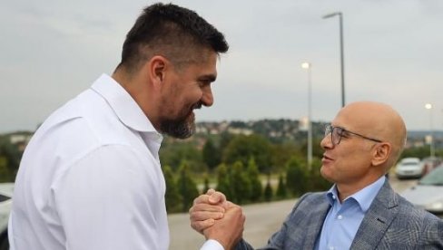 DONATORSKA VEČERA POVODOM OBNOVE HILANDARA Vučević u Sremskoj Kamenici: Moramo da čuvamo biće i suštinu našeg naroda DONATORSKA VEČERA POVODOM OBNOVE HILANDARA Vučević u Sremskoj Kamenici: Moramo da čuvamo biće i suštinu našeg naroda