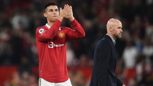 SUVIŠE JE NEGATIVAN, KLUB SE MORA OBNOVITI: Ronaldo pecnuo Ten Haga SUVIŠE JE NEGATIVAN, KLUB SE MORA OBNOVITI: Ronaldo pecnuo Ten Haga