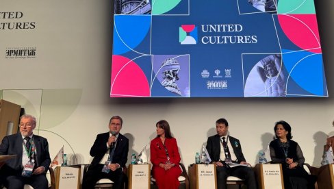 SRPSKO KULTURNO NALEĐE NA KOSOVU I MNJETOHIJI SE SKRNAVI: Ministar Nikola Selaković na Forumu kulture u Sankt Peterburgu SRPSKO KULTURNO NALEĐE NA KOSOVU I MNJETOHIJI SE SKRNAVI: Ministar Nikola Selaković na Forumu kulture u Sankt Peterburgu