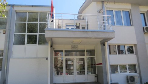 SAJAM ZAPOŠLJAVANJA: Više od 30 poslodavaca traži radnike u Vranju SAJAM ZAPOŠLJAVANJA: Više od 30 poslodavaca traži radnike u Vranju