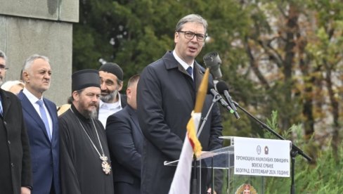 VUČIĆ: Potpisao sam saglasnost za služenje obaveznog vojnog roka u trajanju od 75 dana VUČIĆ: Potpisao sam saglasnost za služenje obaveznog vojnog roka u trajanju od 75 dana