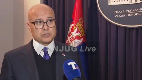 VUČEVIĆ NAKON SASTANKA SEDNICE VLADE: Ključna tačka je da proglasimo KiM kao područje posebne socijalne zaštite VUČEVIĆ NAKON SASTANKA SEDNICE VLADE: Ključna tačka je da proglasimo KiM kao područje posebne socijalne zaštite