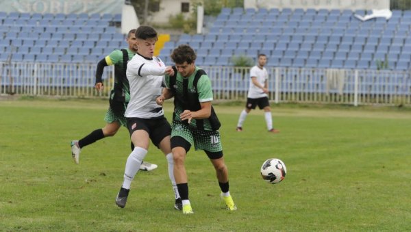„БЕЛИМА“ ЦЕО ПЛЕН: Фудбалери Слоге у Краљеву савладали Липолист са 1:0 „БЕЛИМА“ ЦЕО ПЛЕН: Фудбалери Слоге у Краљеву савладали Липолист са 1:0