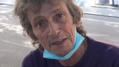 Bio napadač Serije A, a danas Skilaći prosi i živi u Fijat Pandi (VIDEO) Bio napadač Serije A, a danas Skilaći prosi i živi u Fijat Pandi (VIDEO)