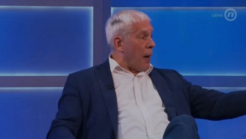 SRAMOTA! Tadić Srpsku listu nazvao “okorelim kriminalčinama”, odbrusio mu opozicioni političar sa KIM (VIDEO) SRAMOTA! Tadić Srpsku listu nazvao “okorelim kriminalčinama”, odbrusio mu opozicioni političar sa KIM (VIDEO)