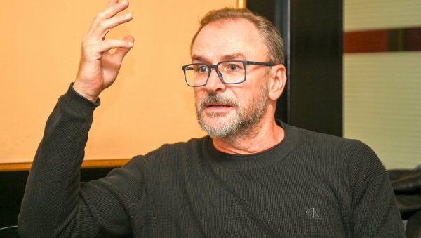 ОД СТЕРИЈЕ СЕ НИШТА НИЈЕ ИЗМЕНИЛО: Интервју - Александар Ђурица, глумац ОД СТЕРИЈЕ СЕ НИШТА НИЈЕ ИЗМЕНИЛО: Интервју - Александар Ђурица, глумац