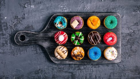 NEĆETE JESTI NIŠTA SLAĐE I UKUSNIJE: Recept za američke krofne NEĆETE JESTI NIŠTA SLAĐE I UKUSNIJE: Recept za američke krofne